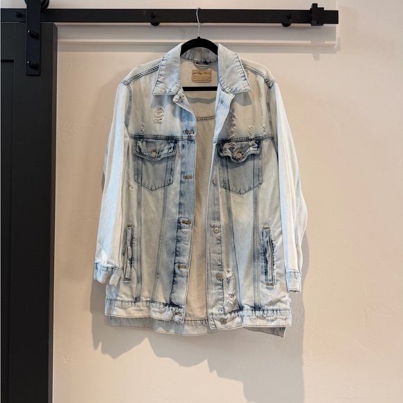 Free People Long Distressed Denim Jacket ✨ - Picture 5 of 7